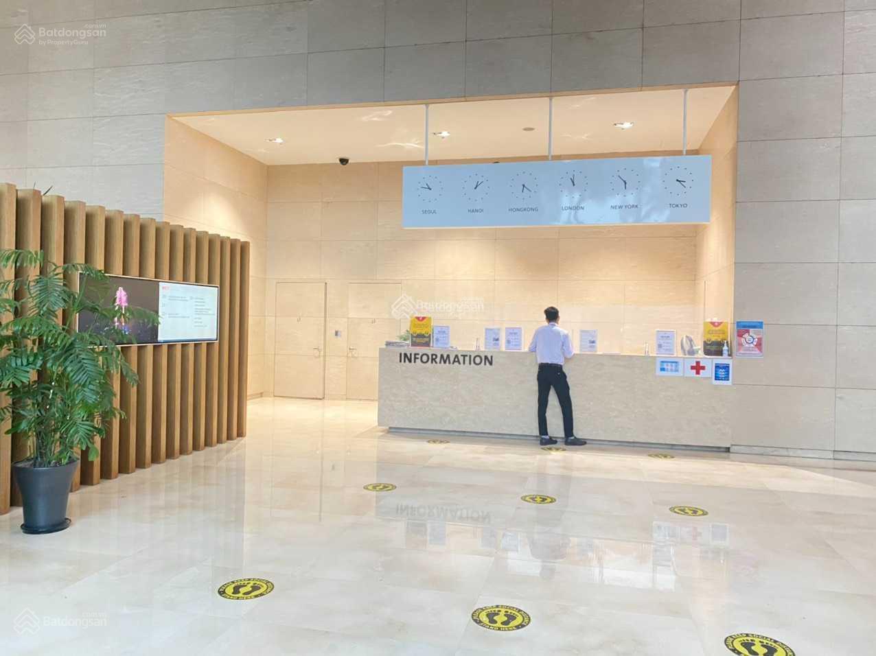 cho-thue-van-phong-hang-a-tai-lotte-center-hanoi-368m-cat-le-linh-hoat-900000-vndm-2